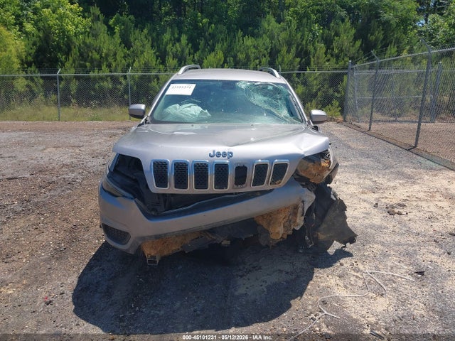 45101231 :رقم المزاد ، 1C4PJLCB0LD585752 vin ، 2020 Jeep Cherokee Latitude Fwd مزاد بيع