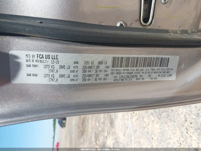 45101231 :رقم المزاد ، 1C4PJLCB0LD585752 vin ، 2020 Jeep Cherokee Latitude Fwd مزاد بيع