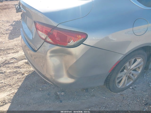 45101241 :رقم المزاد ، 1C3CCCAB9FN652301 vin ، 2015 Chrysler 200 Limited مزاد بيع