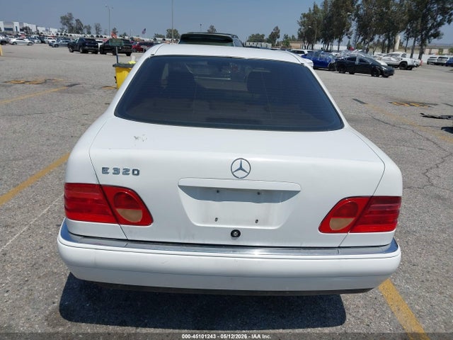 Auction sale of the 1999 Mercedes-benz E 320, vin: WDBJF65H3XA858909, lot number: 45101243