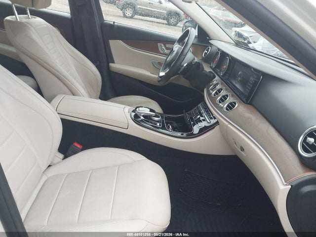 Продаж на аукціоні авто 2017 Mercedes-benz E 300 4matic, vin: WDDZF4KB7HA259804, номер лоту: 45101258