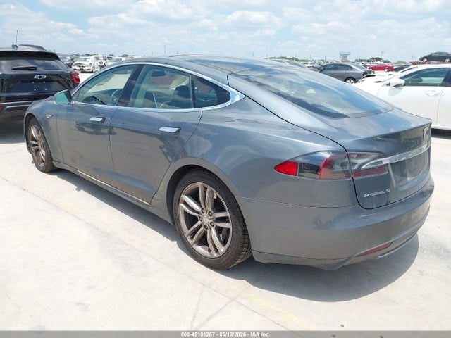 45101267 :رقم المزاد ، 5YJSA1H11EFP47589 vin ، 2014 Tesla Model S P85 مزاد بيع