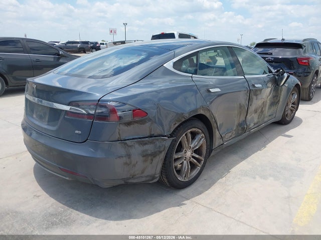 45101267 :رقم المزاد ، 5YJSA1H11EFP47589 vin ، 2014 Tesla Model S P85 مزاد بيع