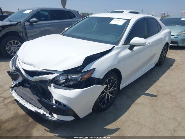 Toyota CAMRY SE 2024 4T1G11AKXRU248310 Image 2