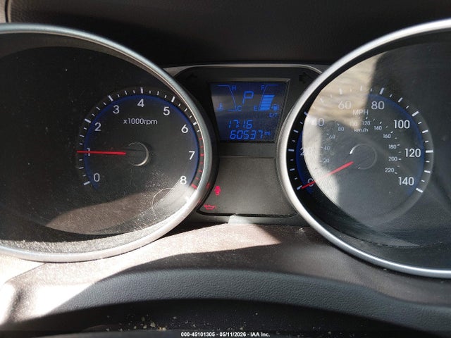 KM8JUCAG1FU019921 Hyundai TUCSON SE