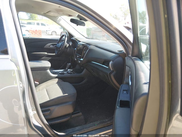 45101306 :رقم المزاد ، 1GNEVGKW8JJ177397 vin ، 2018 Chevrolet Traverse 1lt مزاد بيع