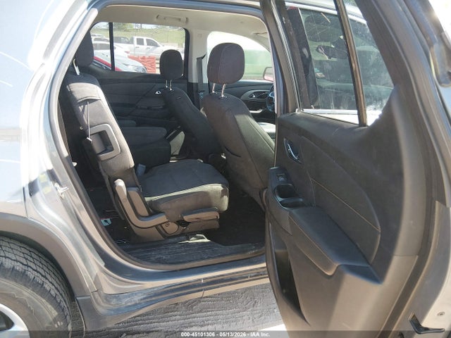 45101306 :رقم المزاد ، 1GNEVGKW8JJ177397 vin ، 2018 Chevrolet Traverse 1lt مزاد بيع