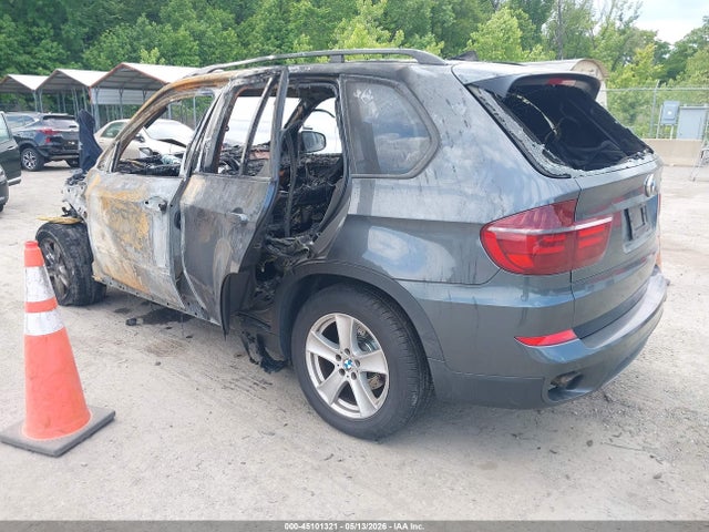 Продажа на аукционе авто 2012 Bmw X5 Xdrive35i/xdrive35i Premium/xdrive35i Sport Activity, vin: 5UXZV4C55CL748834, номер лота: 45101321
