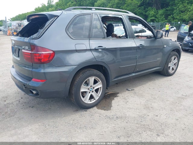 Продажа на аукционе авто 2012 Bmw X5 Xdrive35i/xdrive35i Premium/xdrive35i Sport Activity, vin: 5UXZV4C55CL748834, номер лота: 45101321