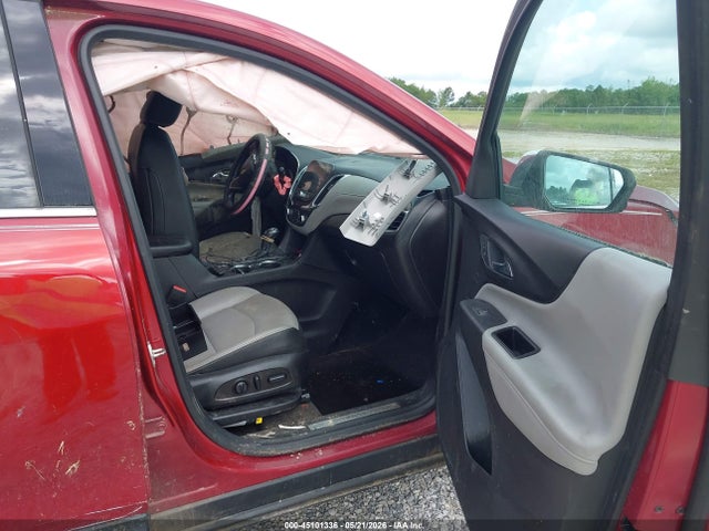 2GNAXPEXXK6122753 Chevrolet Equinox Premier