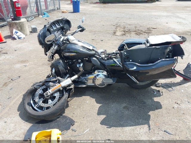 Harley-Davidson Flhtcu Ultra Classic Electra Gld 2018 1HD1FCC12JB678729 Image 13