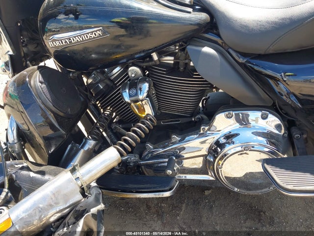 Harley-Davidson Flhtcu Ultra Classic Electra Gld 2018 1HD1FCC12JB678729 Image 9