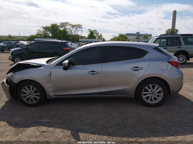 Aukcja sprzedaży 2014 Mazda Mazda3 I Touring, vin: JM1BM1L71E1197757, numer aukcji: 45101356