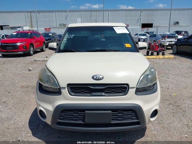 2013 Kia Soul მანქანა იყიდება აუქციონზე, vin: KNDJT2A58D7506321, აუქციონის ნომერი: 45101360