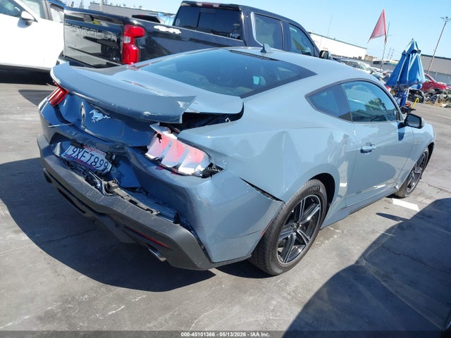 Ford Mustang Ecoboost Fastback 2025 1FA6P8TH8S5117245 Image 4