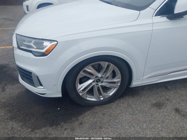 45101401 :رقم المزاد ، WA1LXBF79ND021528 vin ، 2022 Audi Q7 Premium Plus 55 Tfsi Quattro Tiptronic مزاد بيع
