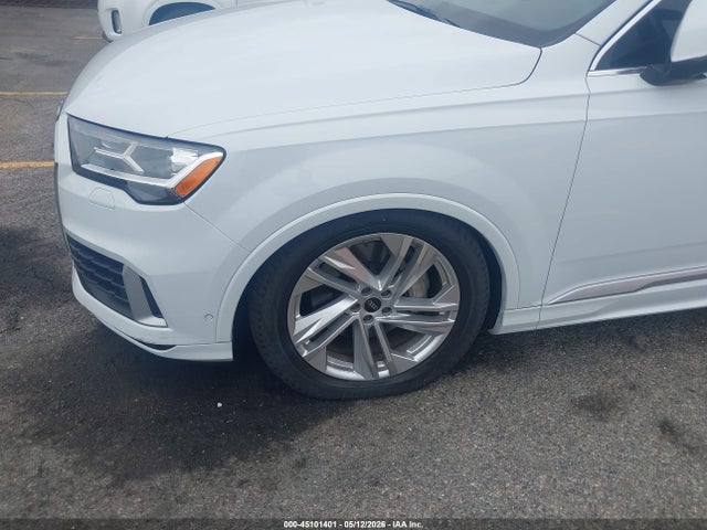 2022 Audi Q7 Premium Plus 55 Tfsi Quattro Tiptronic მანქანა იყიდება აუქციონზე, vin: WA1LXBF79ND021528, აუქციონის ნომერი: 45101401