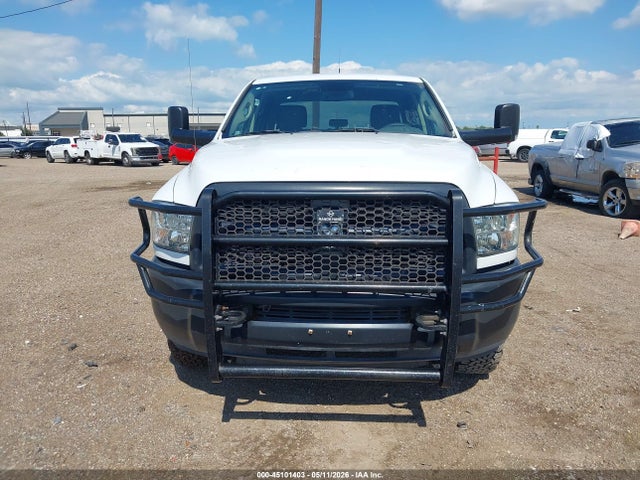 Продажа на аукционе авто 2017 Ram 2500 Tradesman  4x4 6'4 Box, vin: 3C6UR5CJ2HG727485, номер лота: 45101403