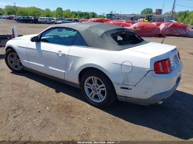45101424 :رقم المزاد ، 1ZVBP8EM9C5232695 vin ، 2012 Ford Mustang V6 مزاد بيع