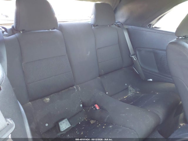 45101424 :رقم المزاد ، 1ZVBP8EM9C5232695 vin ، 2012 Ford Mustang V6 مزاد بيع