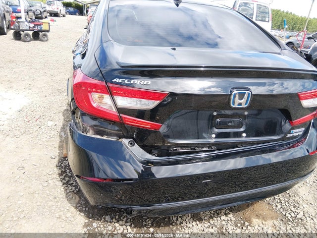 2022 Honda Accord Hybrid Sport მანქანა იყიდება აუქციონზე, vin: 1HGCV3F26NA044130, აუქციონის ნომერი: 45101434