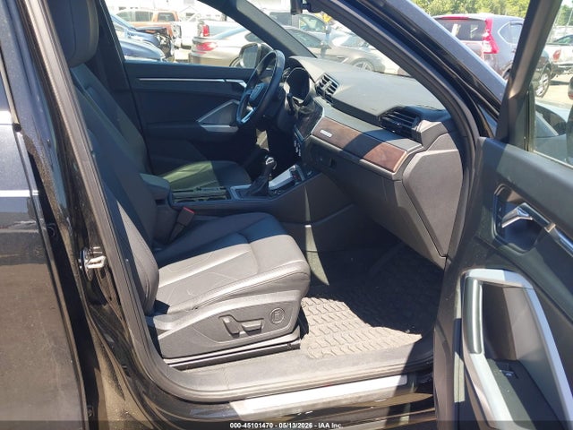 2021 Audi Q3 Premium Plus 45 Tfsi S Line Quattro Tiptronic მანქანა იყიდება აუქციონზე, vin: WA1EECF30M1059506, აუქციონის ნომერი: 45101470