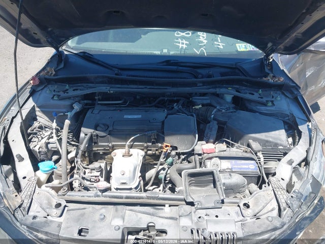 Auction sale of the 2017 Honda Accord Ex-l, vin: 1HGCR2F82HA201207, lot number: 45101475