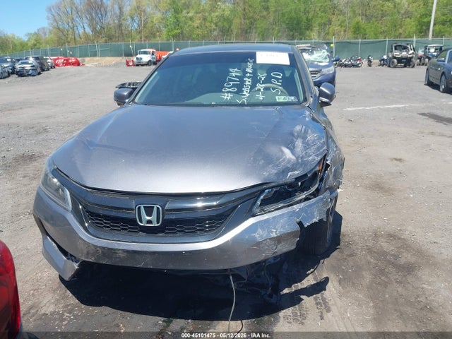 Auction sale of the 2017 Honda Accord Ex-l, vin: 1HGCR2F82HA201207, lot number: 45101475