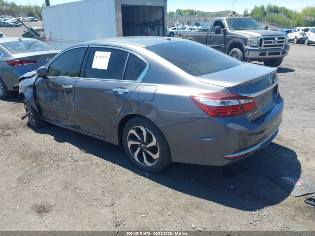Auction sale of the 2017 Honda Accord Ex-l, vin: 1HGCR2F82HA201207, lot number: 45101475