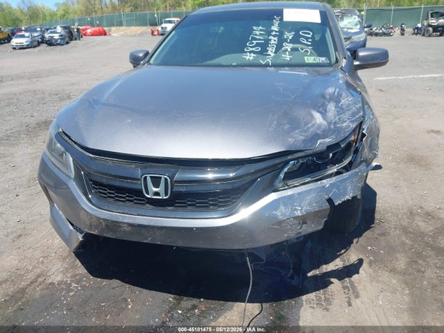 Auction sale of the 2017 Honda Accord Ex-l, vin: 1HGCR2F82HA201207, lot number: 45101475