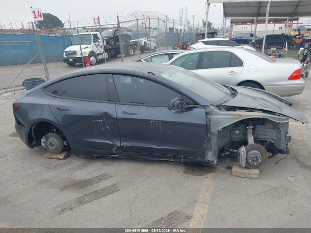 5YJ3E1EBXNF207101 Tesla Model 3 Long Range Dual Motor All-wheel Drive