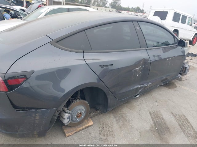 5YJ3E1EBXNF207101 Tesla Model 3 Long Range Dual Motor All-wheel Drive