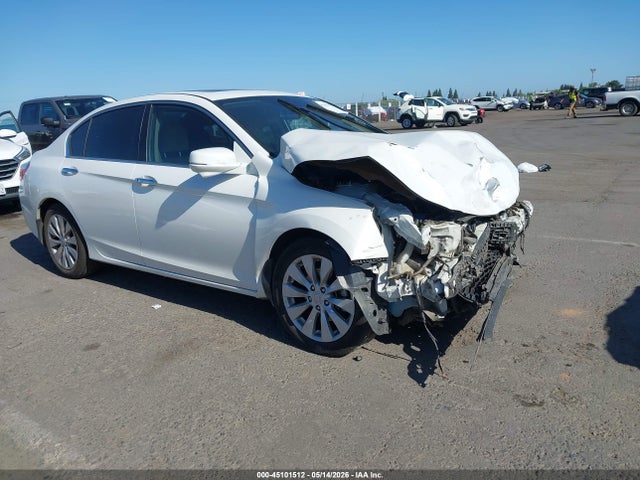 2015 1HGCR2F79FA206098 главное изображение
