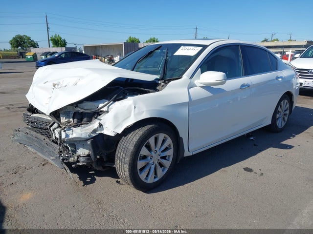 Honda ACCORD EX 2015 1HGCR2F79FA206098 Image 2