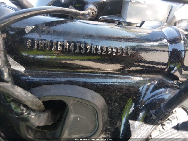 45101524 :رقم المزاد ، 1HD1GM4139K325252 vin ، 2009 Harley-davidson Fxd مزاد بيع