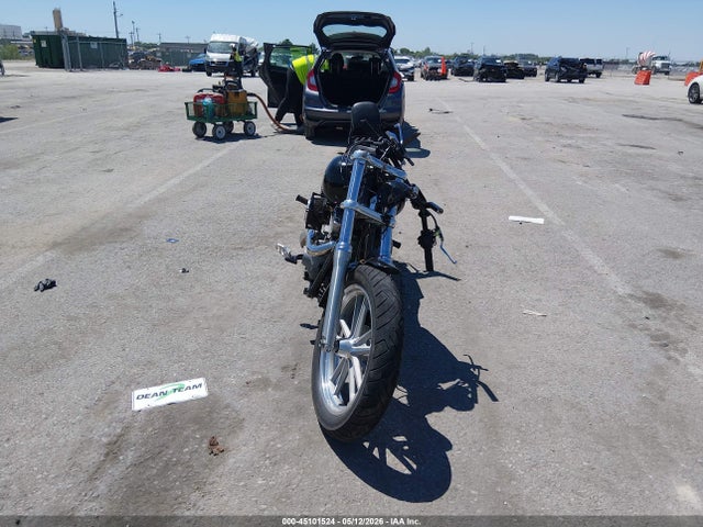 45101524 :رقم المزاد ، 1HD1GM4139K325252 vin ، 2009 Harley-davidson Fxd مزاد بيع