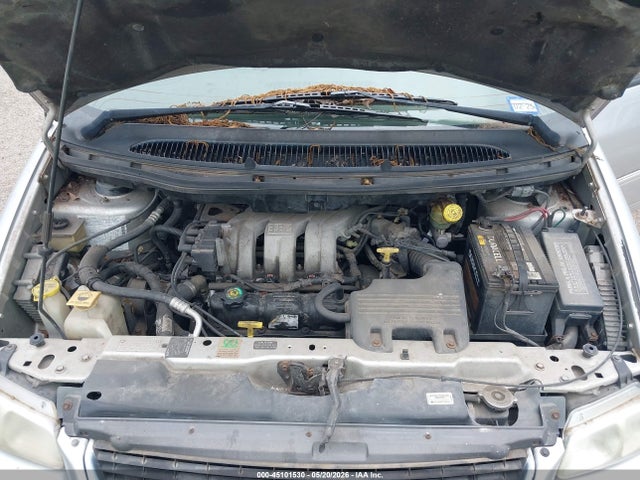 Продаж на аукціоні авто 2000 Chrysler Town & Country Limited, vin: 1C4GP64L2YB627994, номер лоту: 45101530