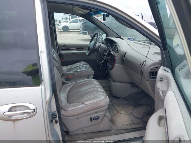 Продаж на аукціоні авто 2000 Chrysler Town & Country Limited, vin: 1C4GP64L2YB627994, номер лоту: 45101530
