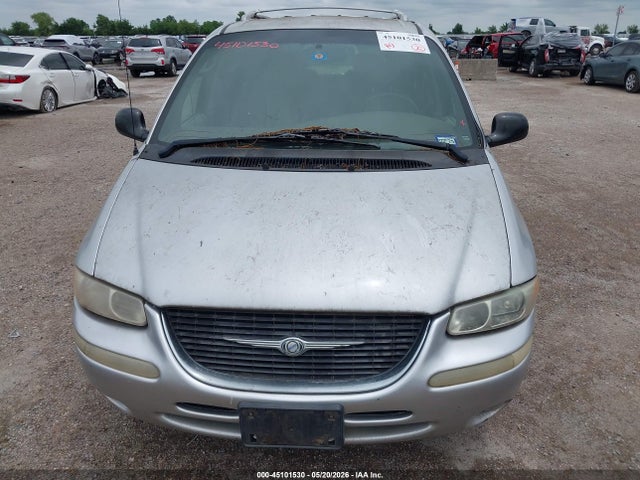 Продаж на аукціоні авто 2000 Chrysler Town & Country Limited, vin: 1C4GP64L2YB627994, номер лоту: 45101530