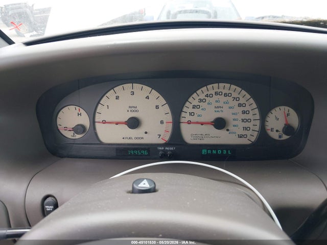Продаж на аукціоні авто 2000 Chrysler Town & Country Limited, vin: 1C4GP64L2YB627994, номер лоту: 45101530