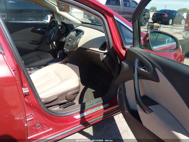 Buick Verano Leather Group 2015 1G4PS5SK0F4164088 Image 5