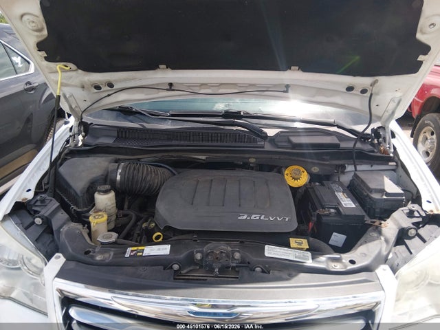 Продажа на аукционе авто 2014 Chrysler Town & Country Touring, vin: 2C4RC1BG7ER275280, номер лота: 45101576