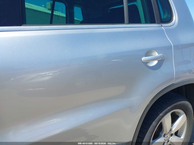 Продажа на аукционе авто 2010 Volkswagen Tiguan Wolfsburg Edition, vin: WVGAV9AX9AW521685, номер лота: 45101585