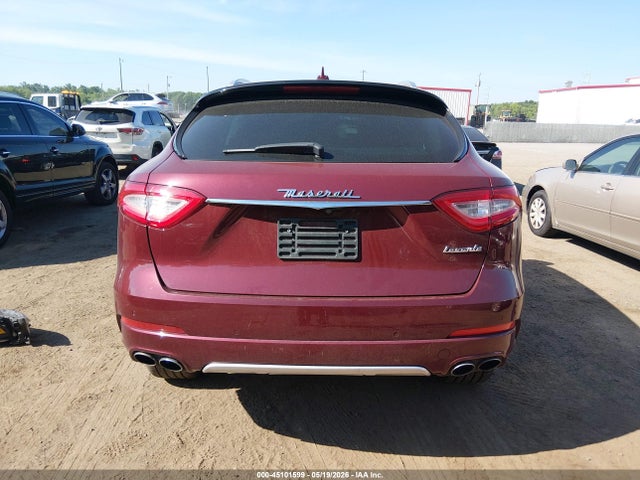 Продажа на аукционе авто 2017 Maserati Levante, vin: ZN661XUL6HX246640, номер лота: 45101599