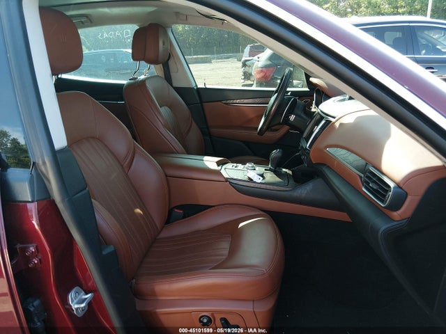 Продажа на аукционе авто 2017 Maserati Levante, vin: ZN661XUL6HX246640, номер лота: 45101599