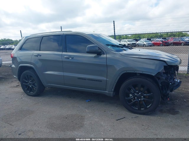 1C4RJEAG8LC429676 Jeep Grand Cherokee Altitude 4x2