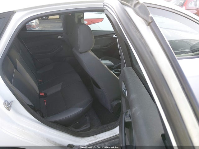 1FADP3K26EL171361 Ford FOCUS SE