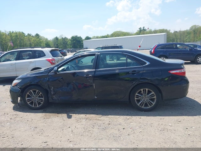 4T1BF1FK2HU382456 Toyota CAMRY SE