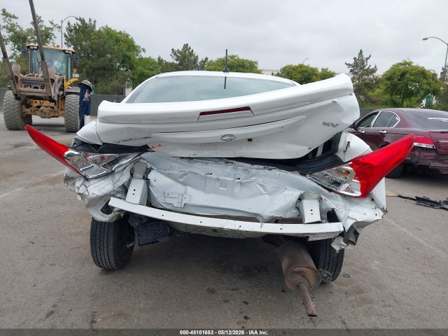 2018 Nissan Versa 1.6 Sv მანქანა იყიდება აუქციონზე, vin: 3N1CN7AP3JK393413, აუქციონის ნომერი: 45101653