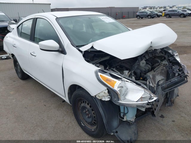 2018 Nissan Versa 1.6 Sv მანქანა იყიდება აუქციონზე, vin: 3N1CN7AP3JK393413, აუქციონის ნომერი: 45101653